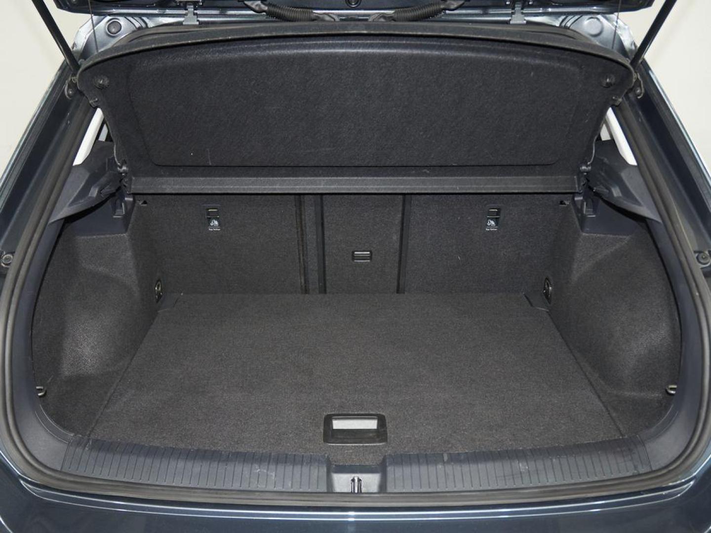 Volkswagen T-Roc Advance R-Line 1.0 TSI 81 kW (110 CV)