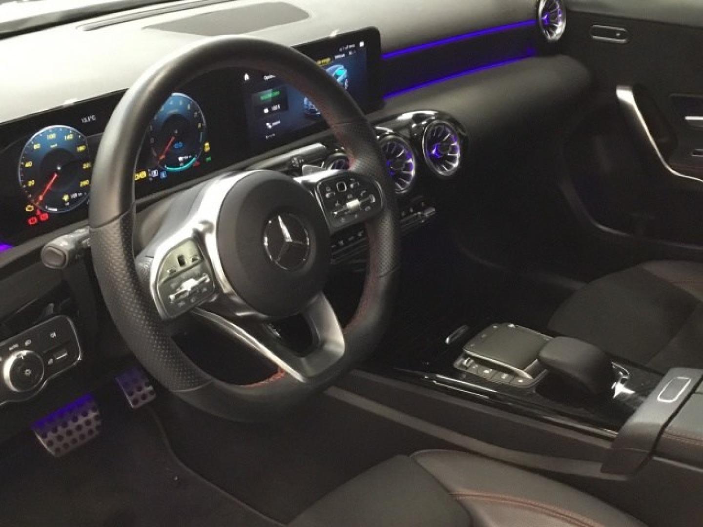 Mercedes Benz Clase A 250 eMG Line (EURO 6d)