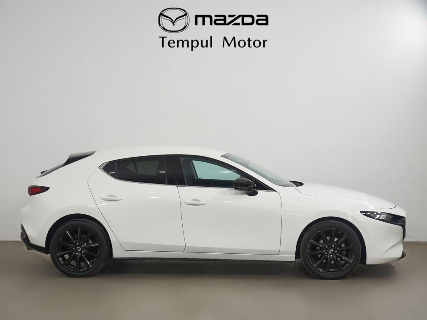 Mazda 3 2.0 e-Skyactiv-G Homura 90kW