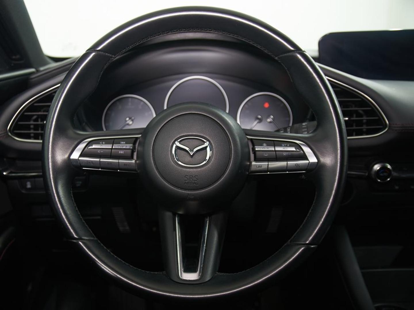 Mazda 3 2.0 e-Skyactiv-G Homura 90kW