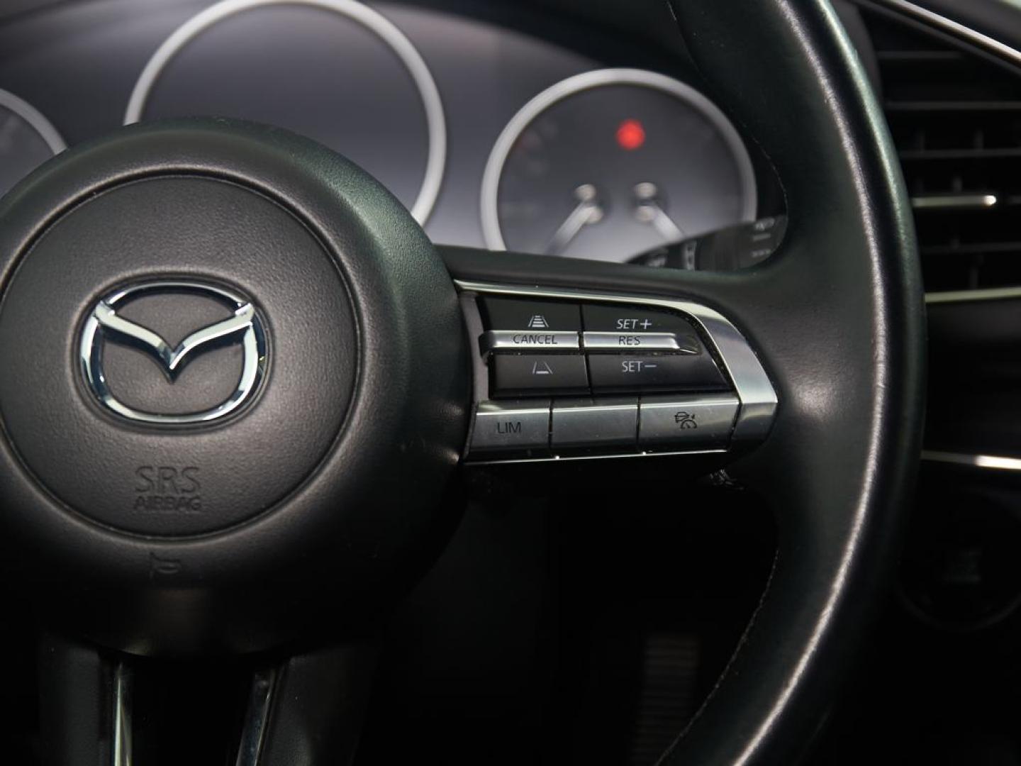 Mazda 3 2.0 e-Skyactiv-G Homura 90kW