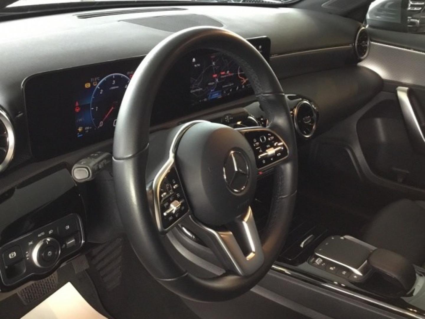 Mercedes Benz Clase A 180 d Progressive (EURO 6d)