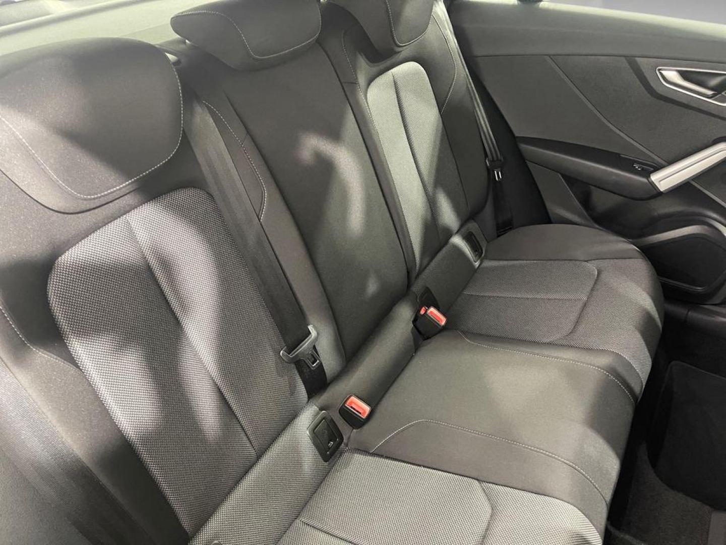 Audi Q2 Black line 35 TFSI 110 kW (150 CV)