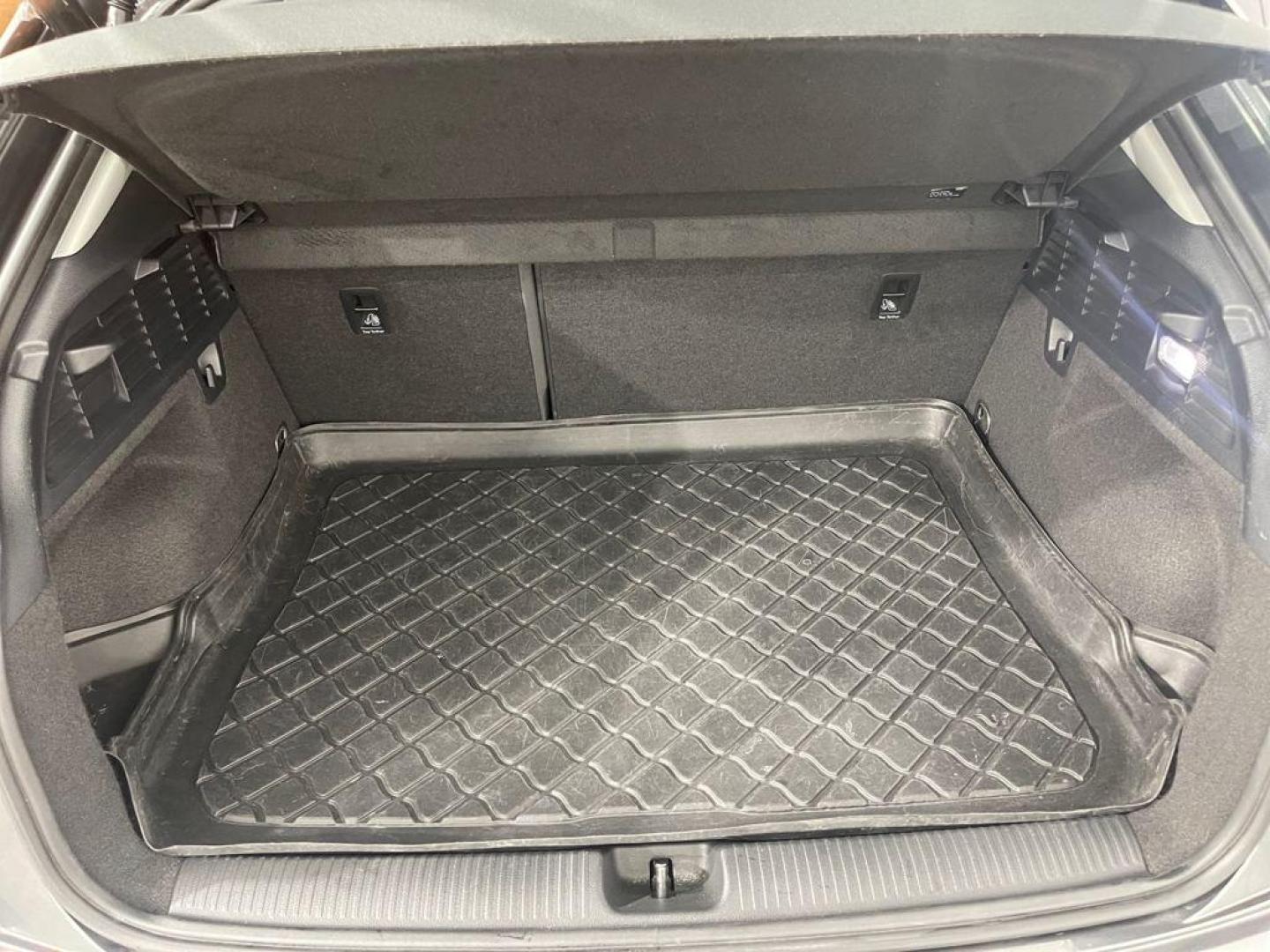 Audi Q2 Black line 35 TFSI 110 kW (150 CV)