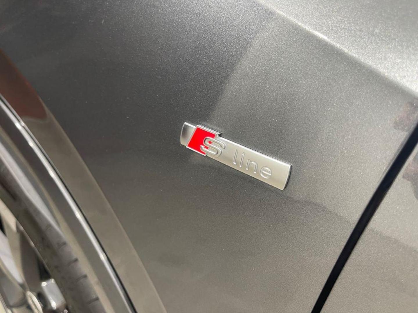 Audi Q2 Black line 35 TFSI 110 kW (150 CV)