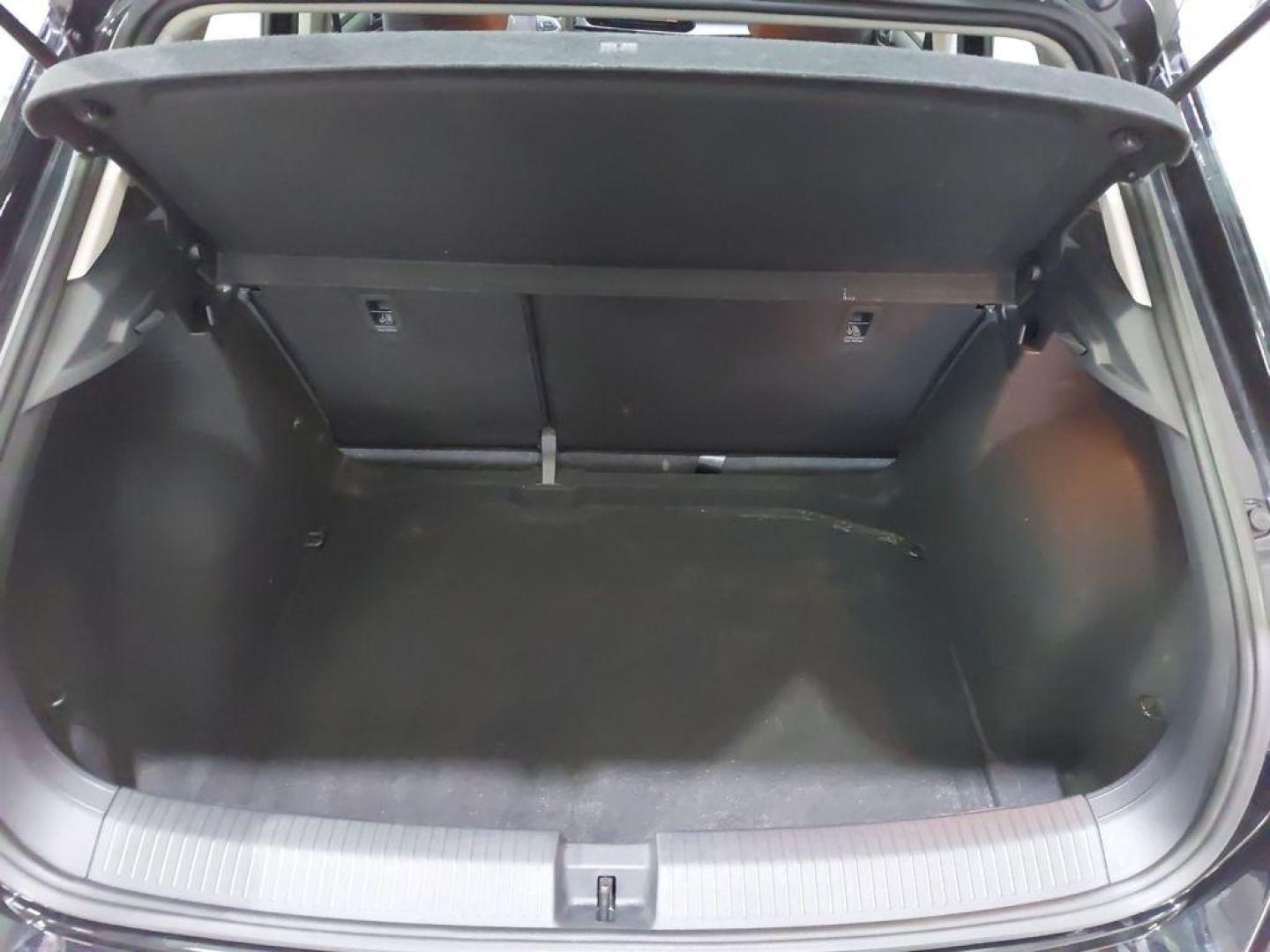 Volkswagen T-Roc 81 kW (110 CV)