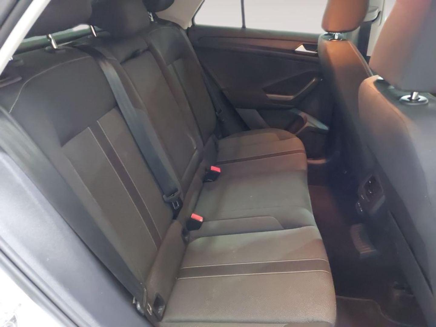 Volkswagen T-Roc Life 1.5 TSI 110 kW (150 CV)