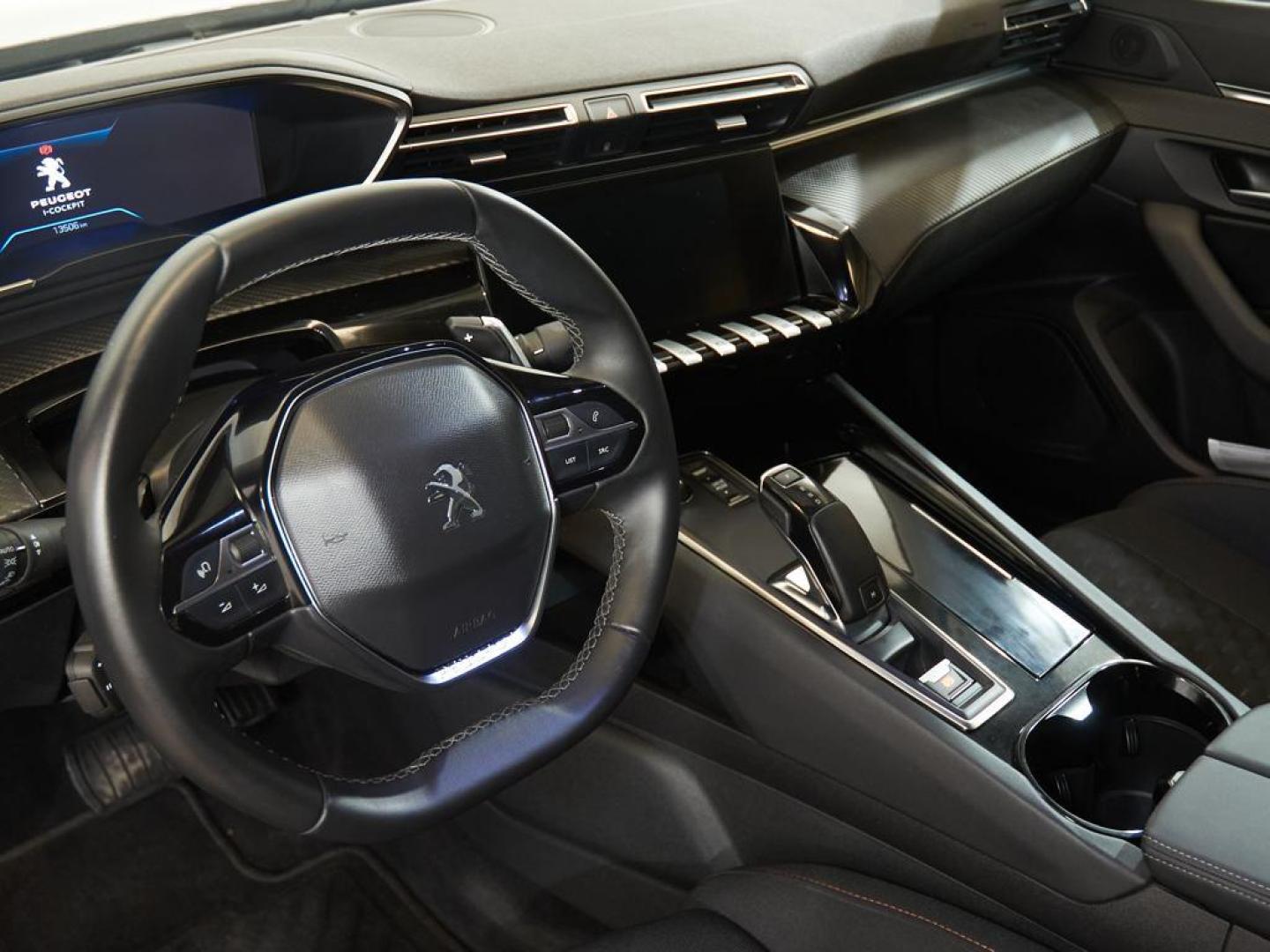 Peugeot 508 PureTech 130 Active Pack EAT8 96 kW (130 CV)