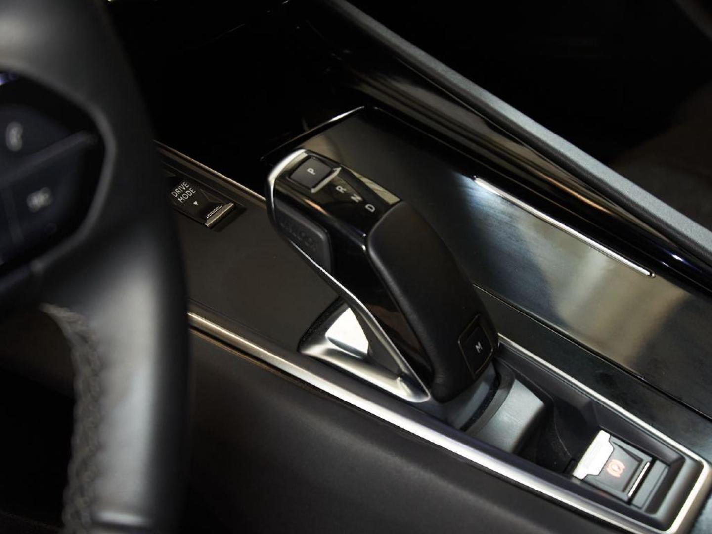 Peugeot 508 PureTech 130 Active Pack EAT8 96 kW (130 CV)