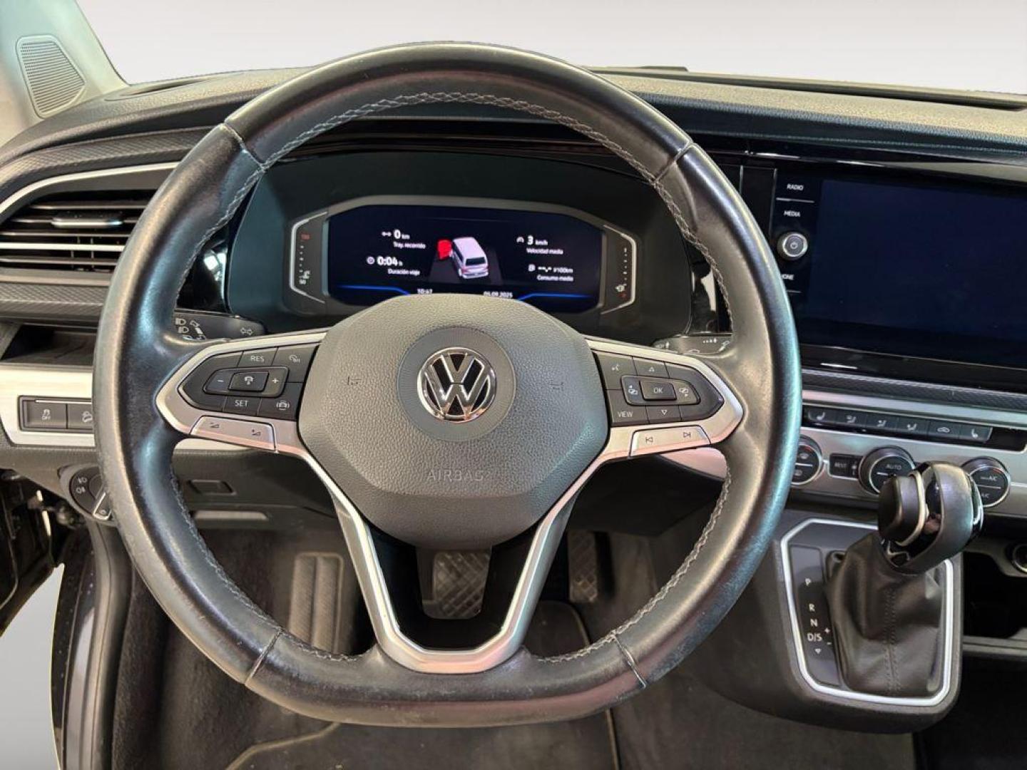 Volkswagen Multivan Premium Batalla Corta 2.0 TDI BMT 4Motion 146 kW (198 CV) DSG