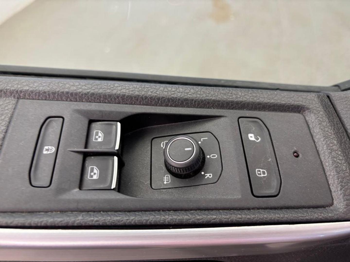 Volkswagen Multivan Premium Batalla Corta 2.0 TDI BMT 4Motion 146 kW (198 CV) DSG