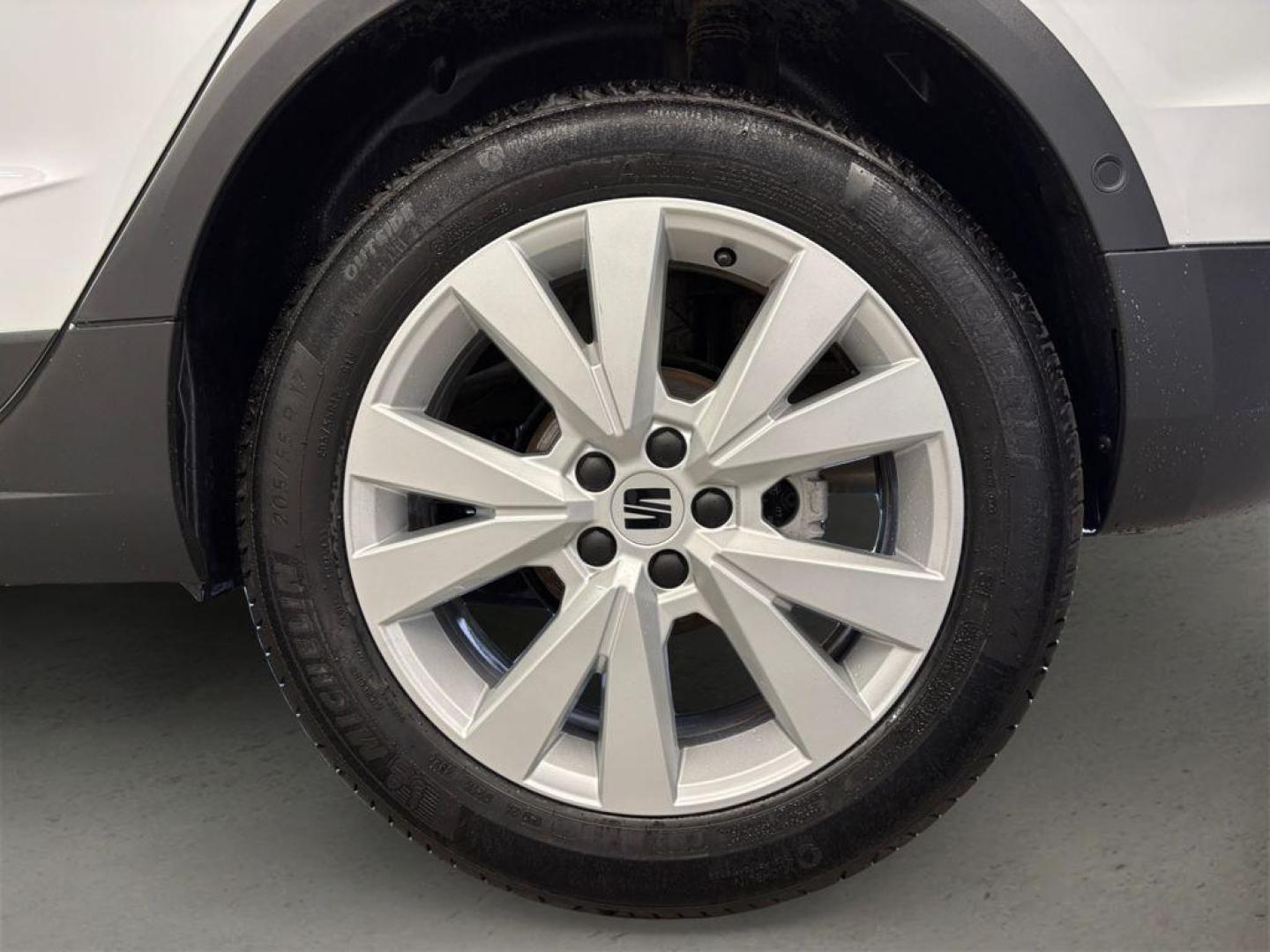 SEAT Arona 1.0 TSI 85kW (115CV) DSG Xperience XM