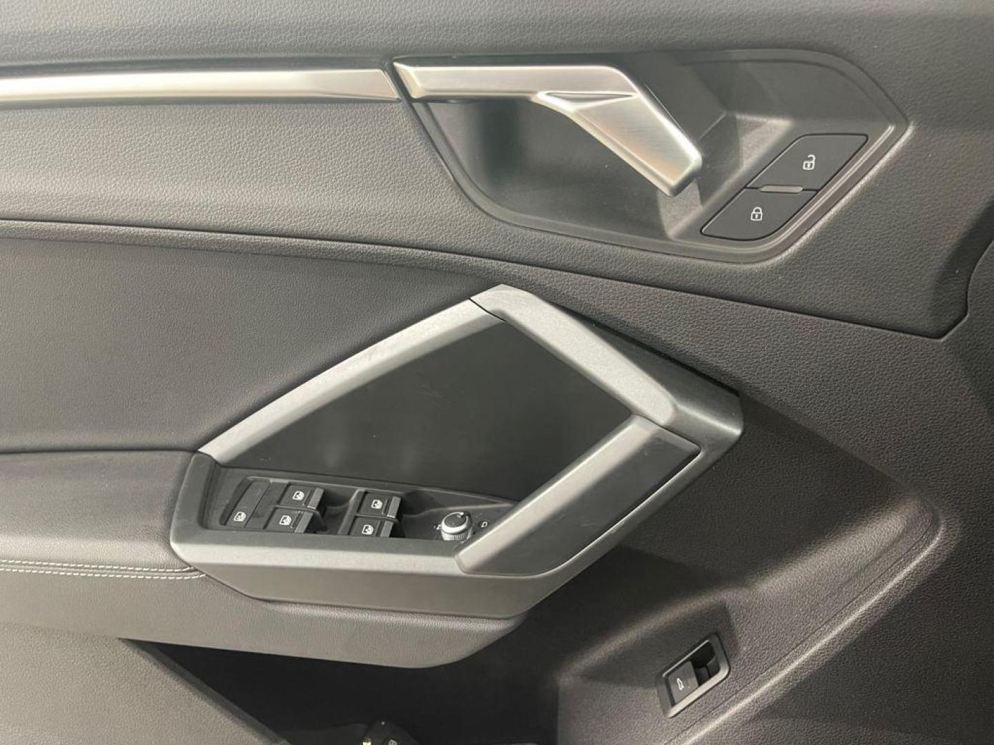 Audi Q3 S line 35 TDI 110 kW (150 CV)