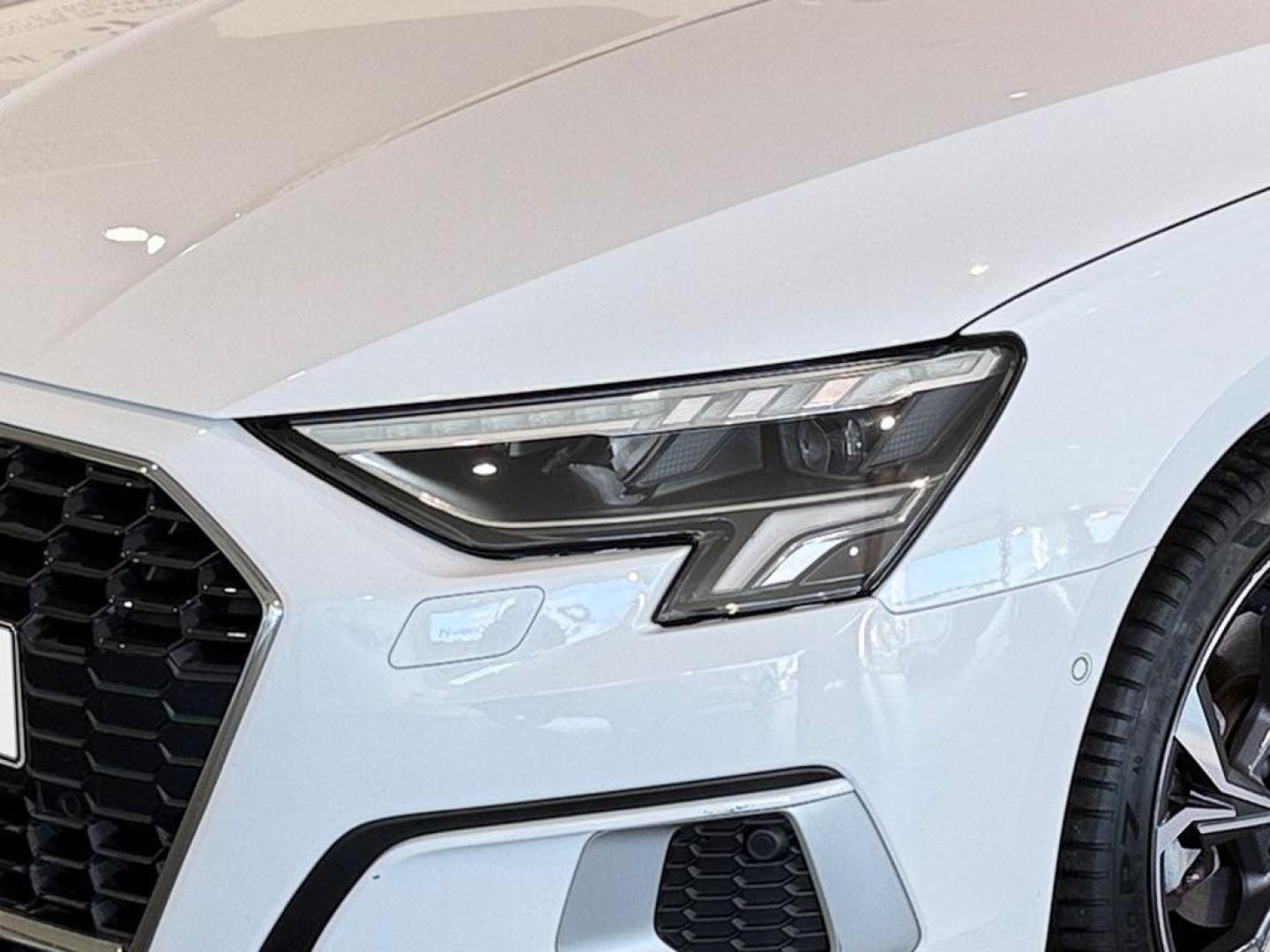 Audi A3 Sportback Advanced 30 TFSI 81 kW (110 CV) S tronic