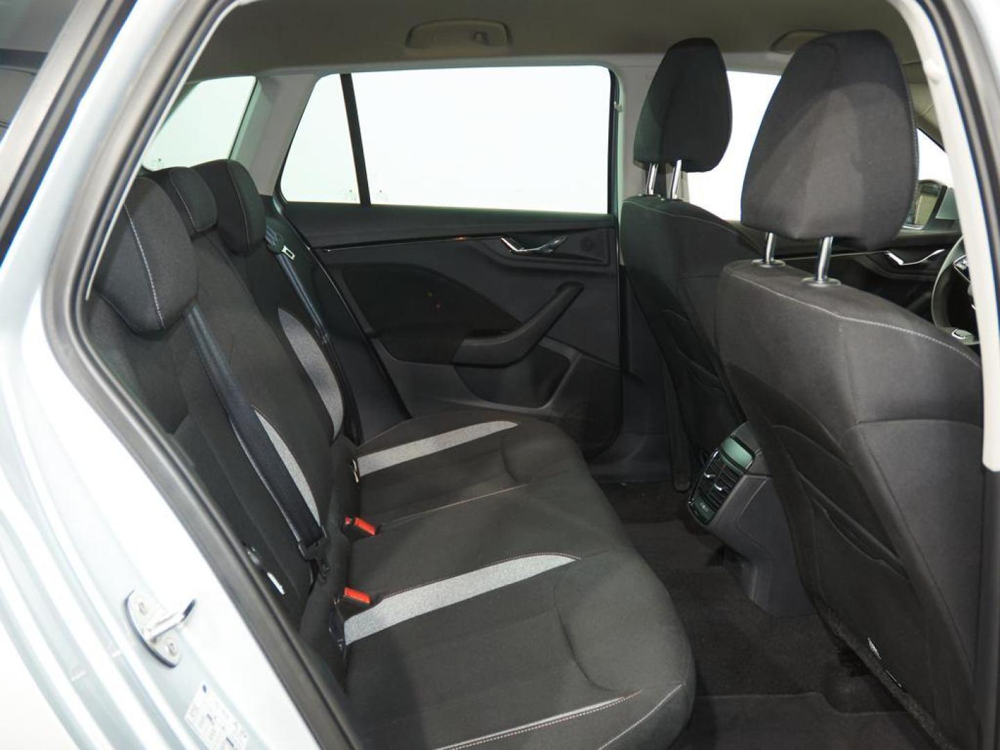 Skoda Kamiq 1.0 TSI Selection 85 kW (115 CV)