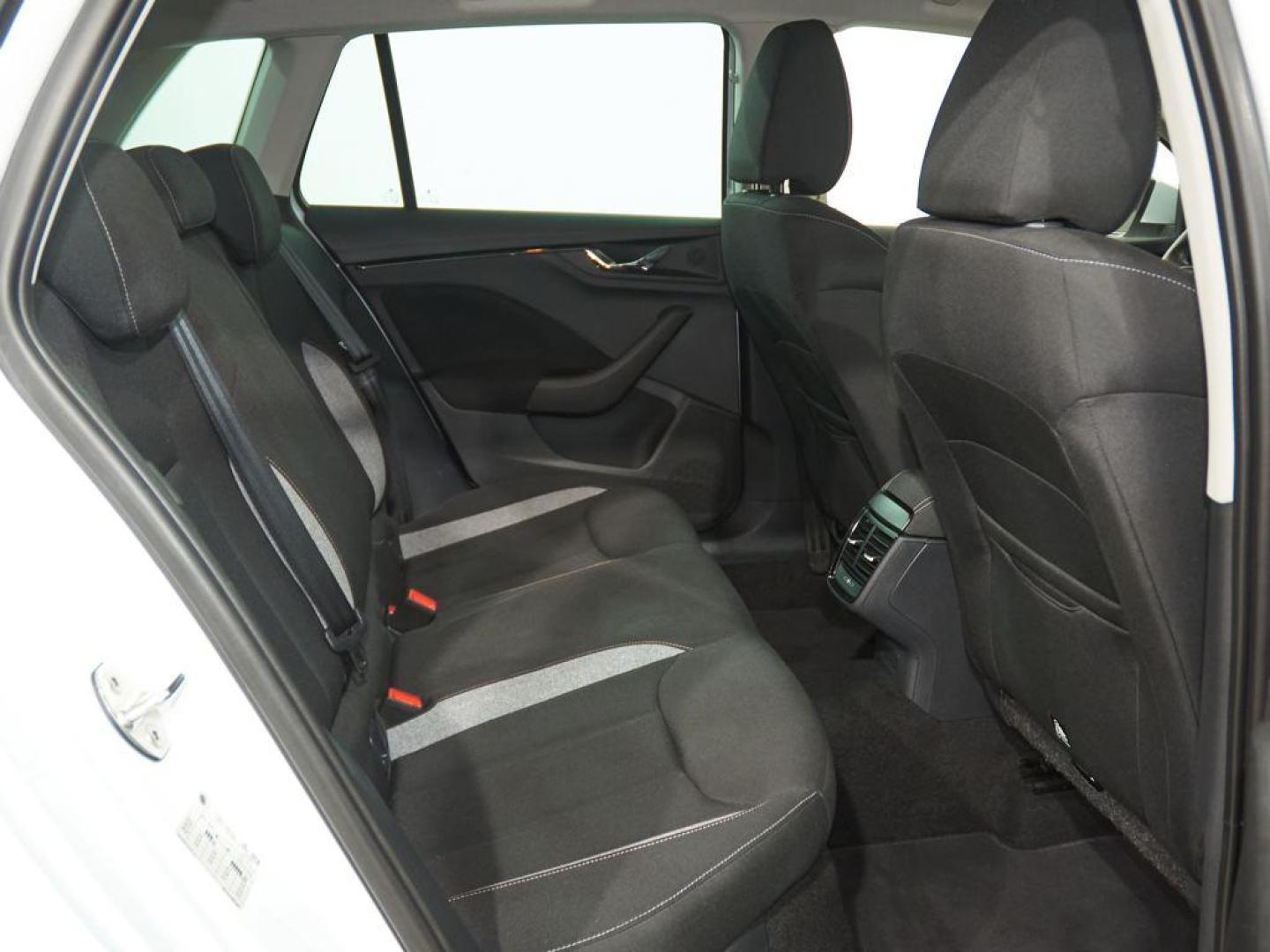 Skoda Kamiq 1.0 TSI Selection 85 kW (115 CV)