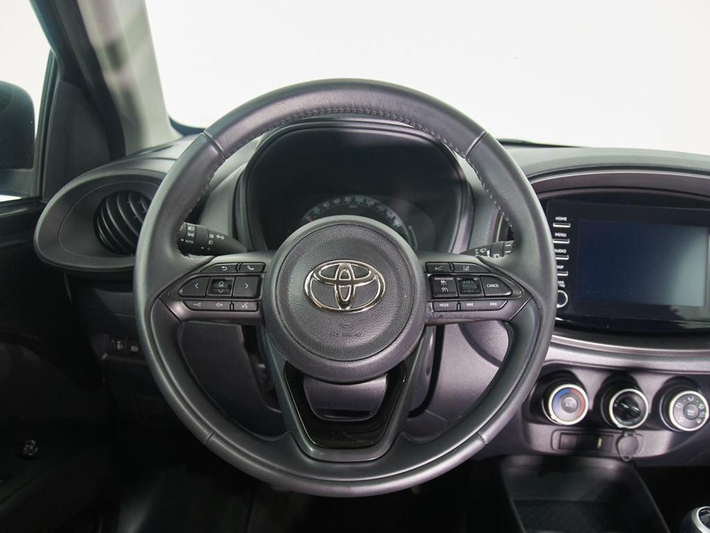 Toyota Aygo 70 x-play