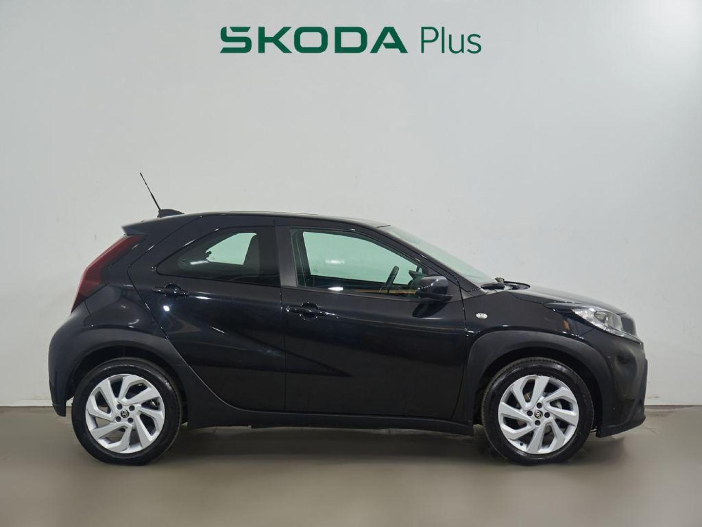 Toyota Aygo 70 x-play