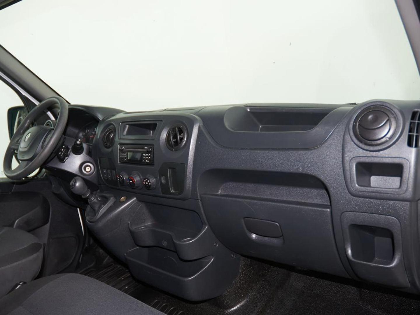 Renault Master Chasis Cabina L3 3500 dCi 81 kW (110 CV)