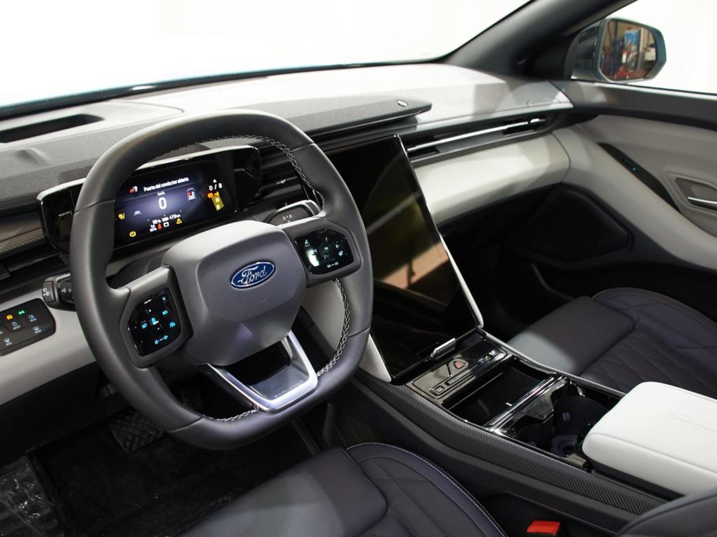 Ford Explorer PREMIUM Rango Extendido RWD 77kWh (286CV)