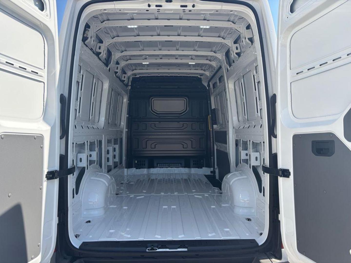 Volkswagen Crafter Batalla Media TN 2.0 TDI L3H2 103 kW (140 CV) 3.500