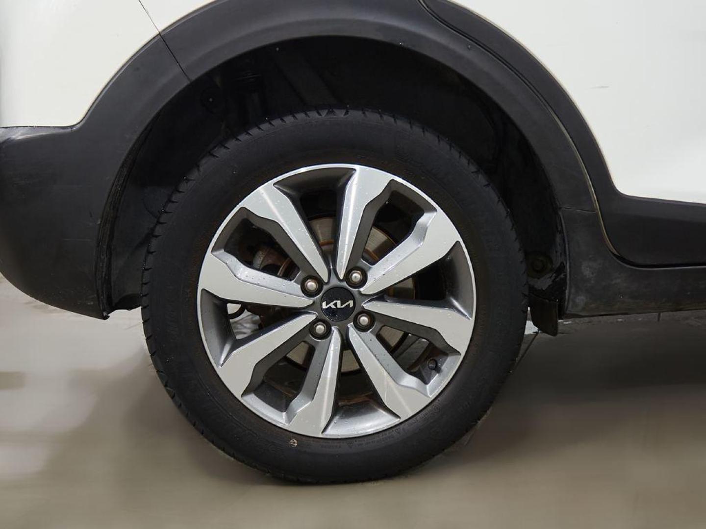 Kia Stonic 1.0 T-GDi MHEV iMT Concept 74 kW (100 CV)