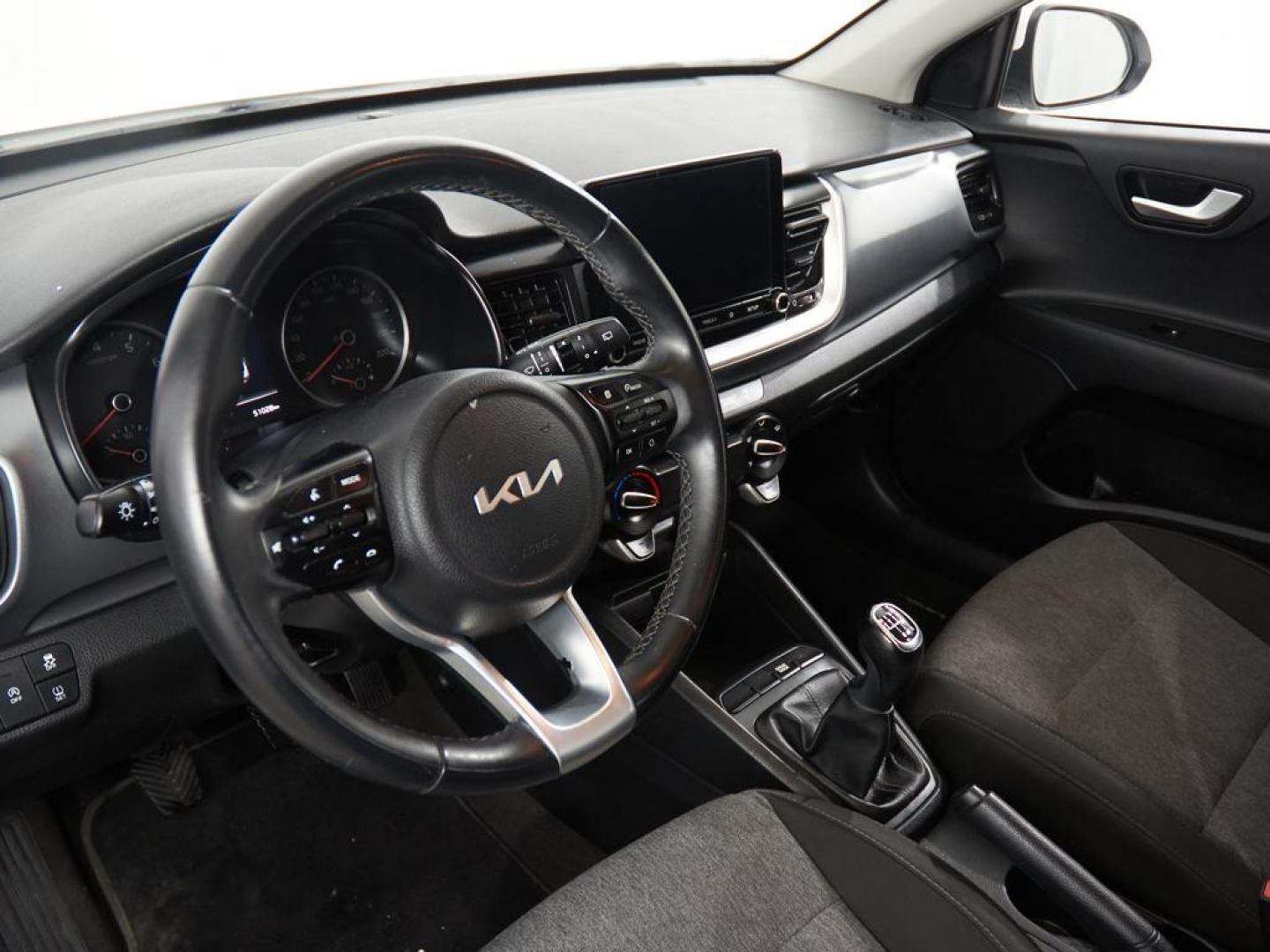 Kia Stonic 1.0 T-GDi MHEV iMT Concept 74 kW (100 CV)