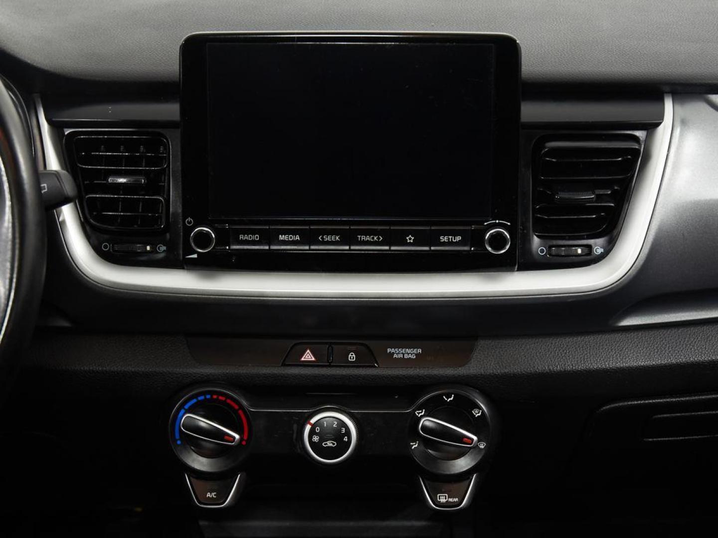 Kia Stonic 1.0 T-GDi MHEV iMT Concept 74 kW (100 CV)