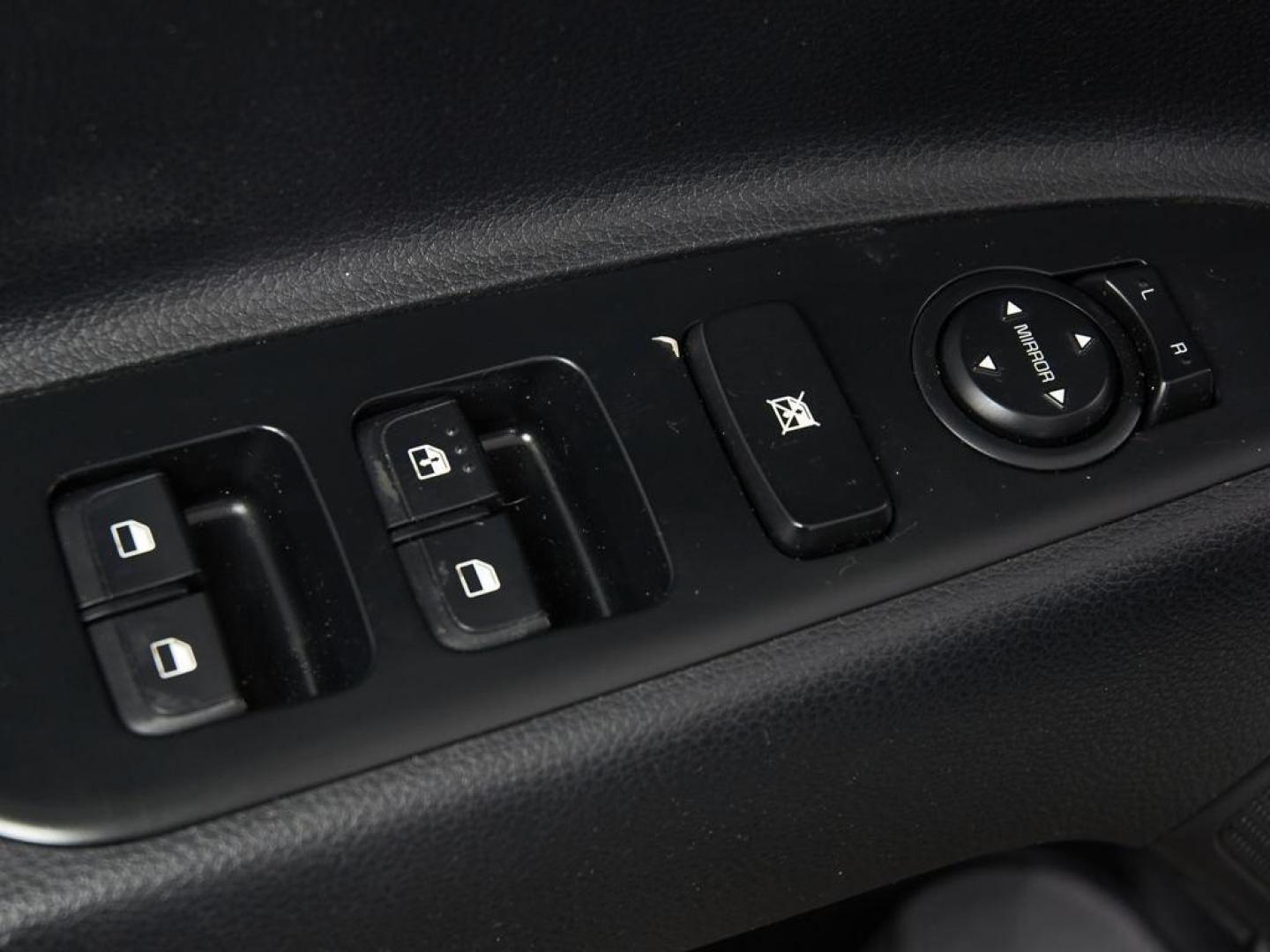 Kia Stonic 1.0 T-GDi MHEV iMT Concept 74 kW (100 CV)