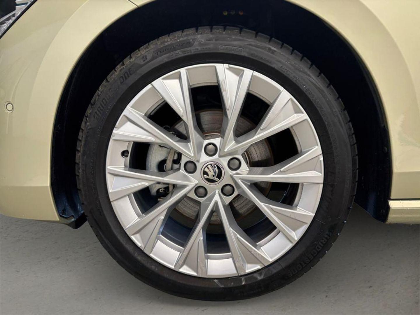 Skoda Superb Combi 2.0 TDI 110kW DSG L&K