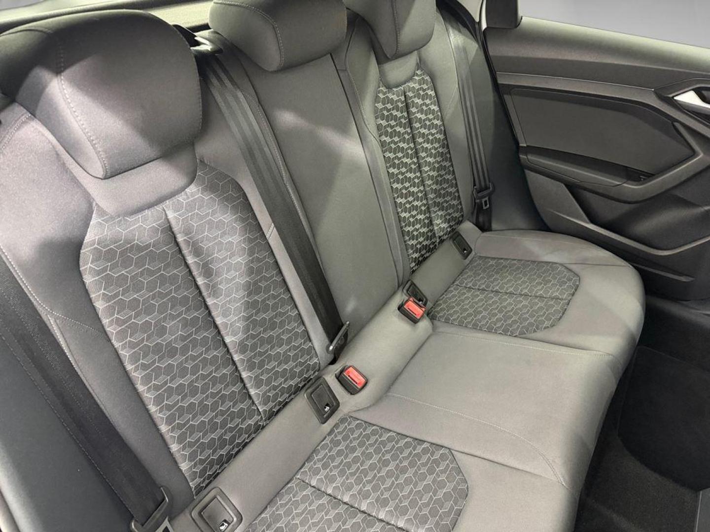 Audi A1 Sportback Adrenalin Black edition 30 TFSI 85 kW (116 CV) S tronic