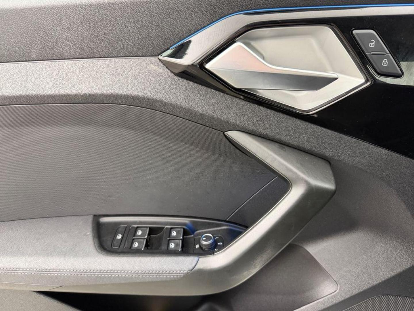 Audi A1 Sportback Adrenalin Black edition 30 TFSI 85 kW (116 CV) S tronic