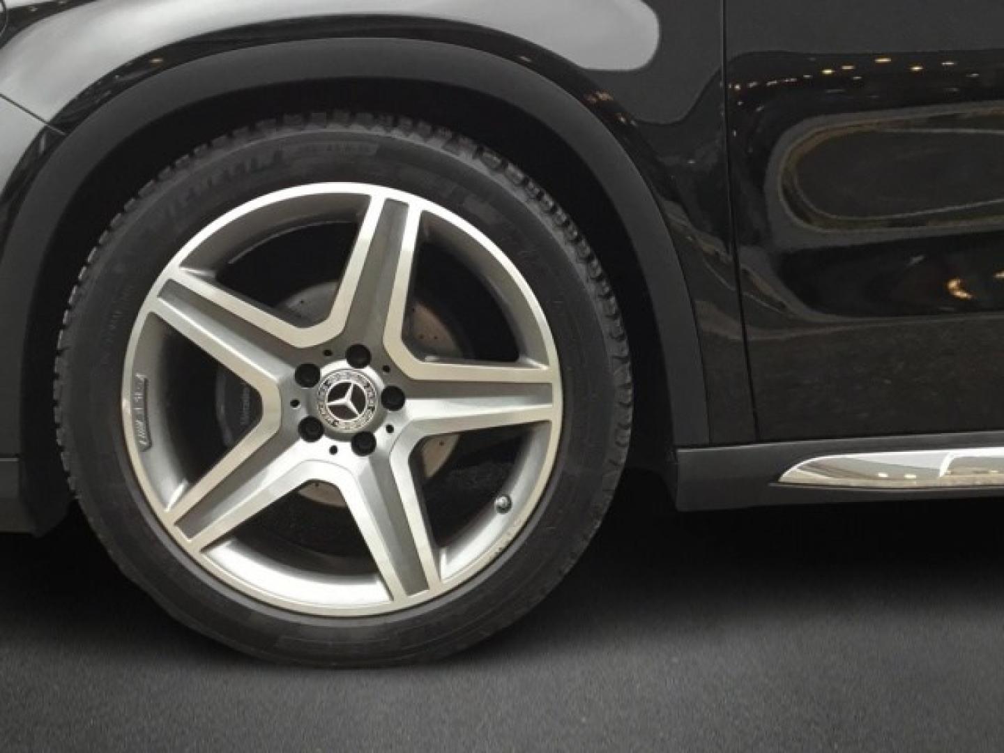 Mercedes Benz GLA 200 CDI / d AMG Line