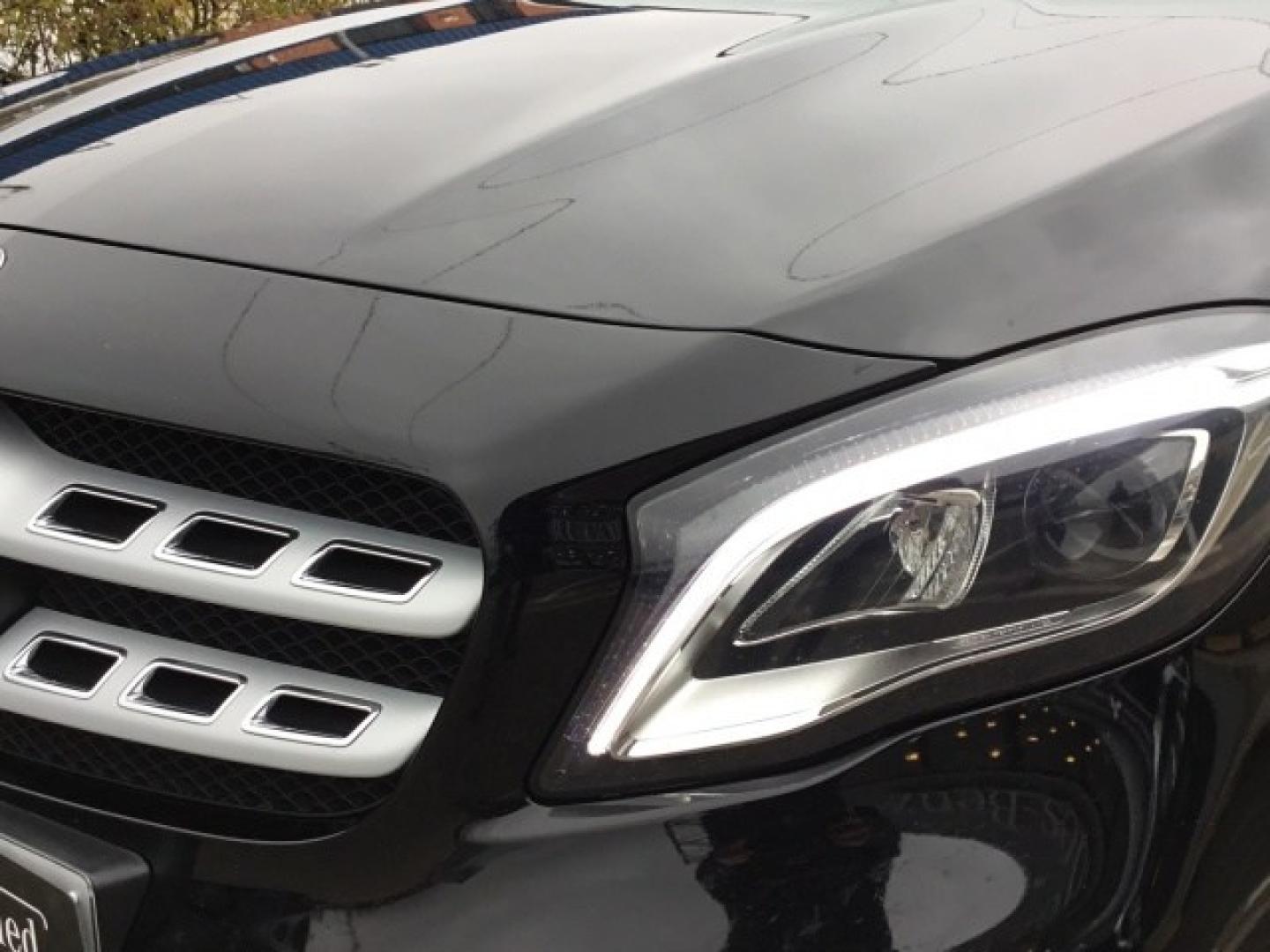 Mercedes Benz GLA 200 CDI / d AMG Line