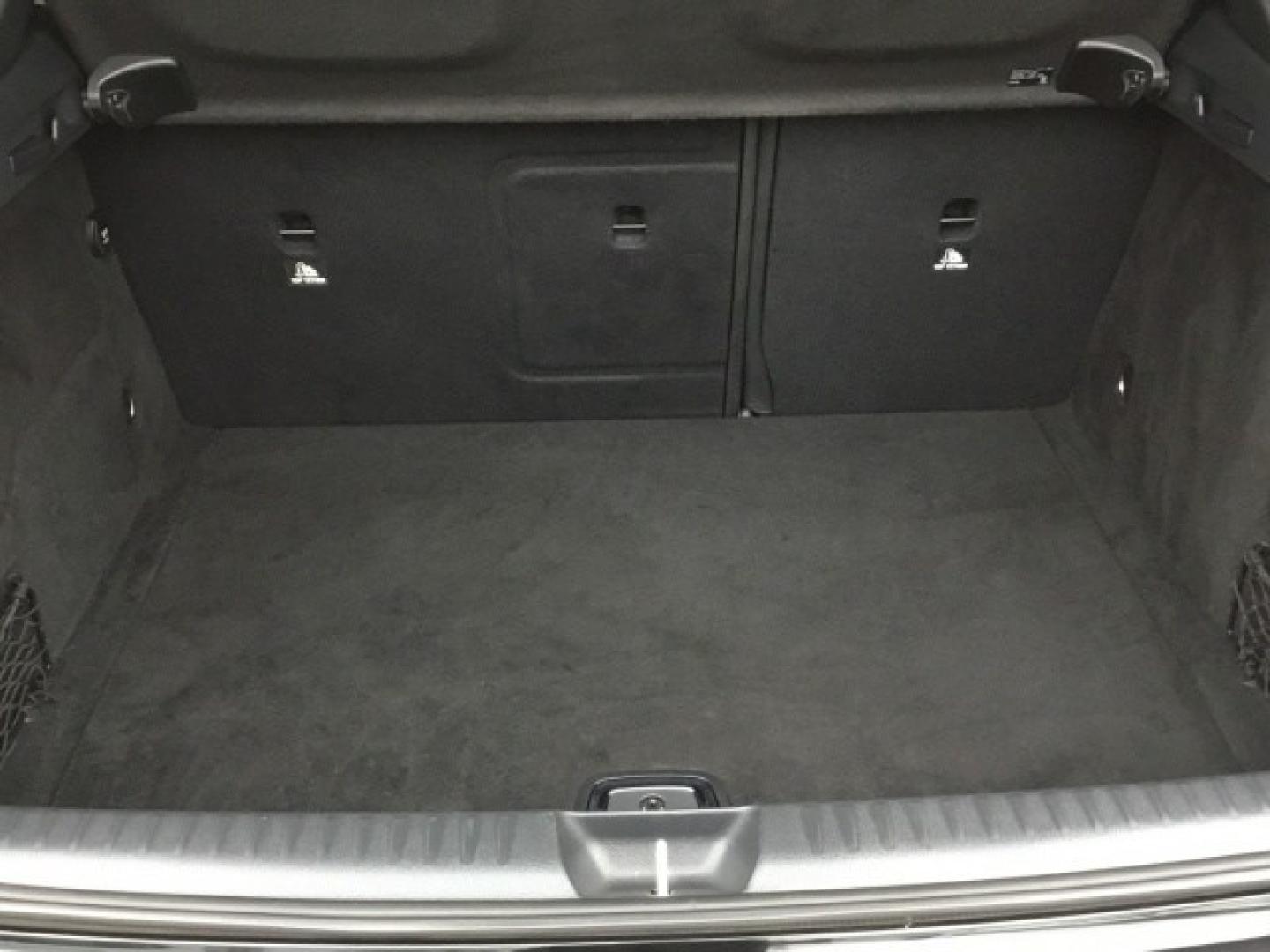 Mercedes Benz GLA 200 CDI / d AMG Line