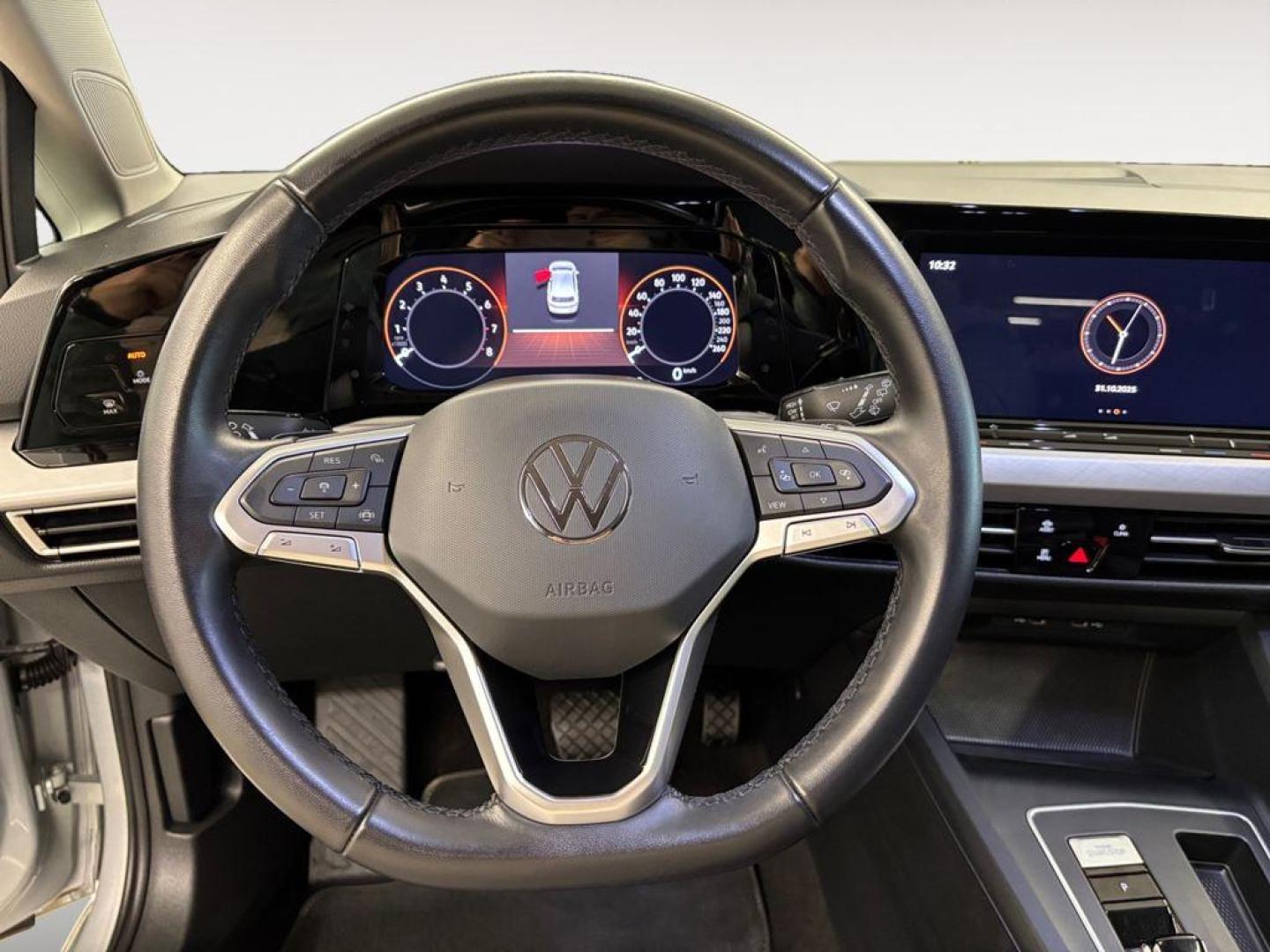 Volkswagen Golf Life 1.0 eTSI 81kW (110CV) DSG