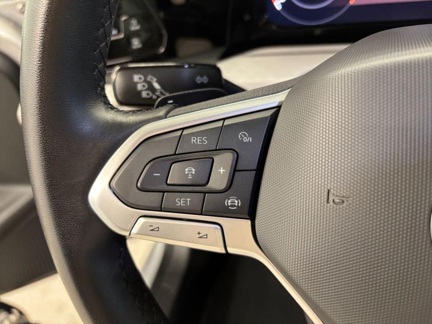 Volkswagen Golf Life 1.0 eTSI 81kW (110CV) DSG