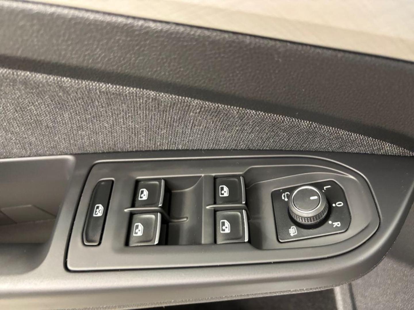 Volkswagen Golf Life 1.0 eTSI 81kW (110CV) DSG