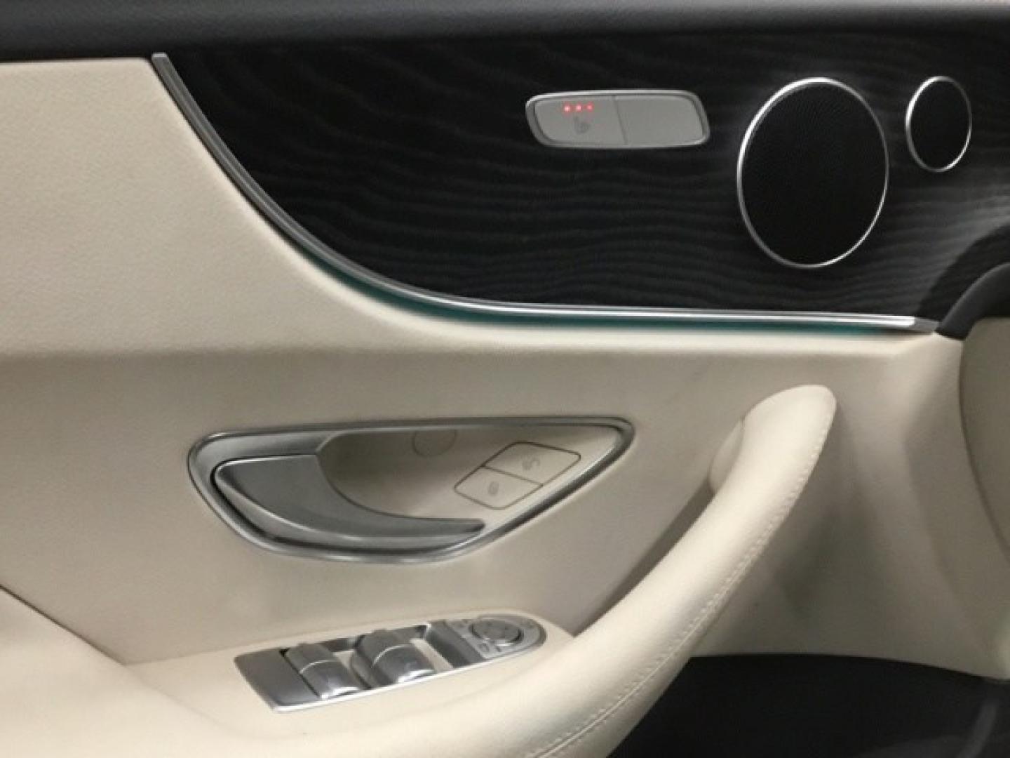 Mercedes Benz Clase GLE Coupé E 220 d Coupe AMG Line (EURO 6d)