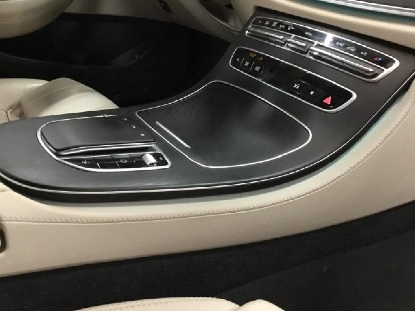 Mercedes Benz Clase GLE Coupé E 220 d Coupe AMG Line (EURO 6d)