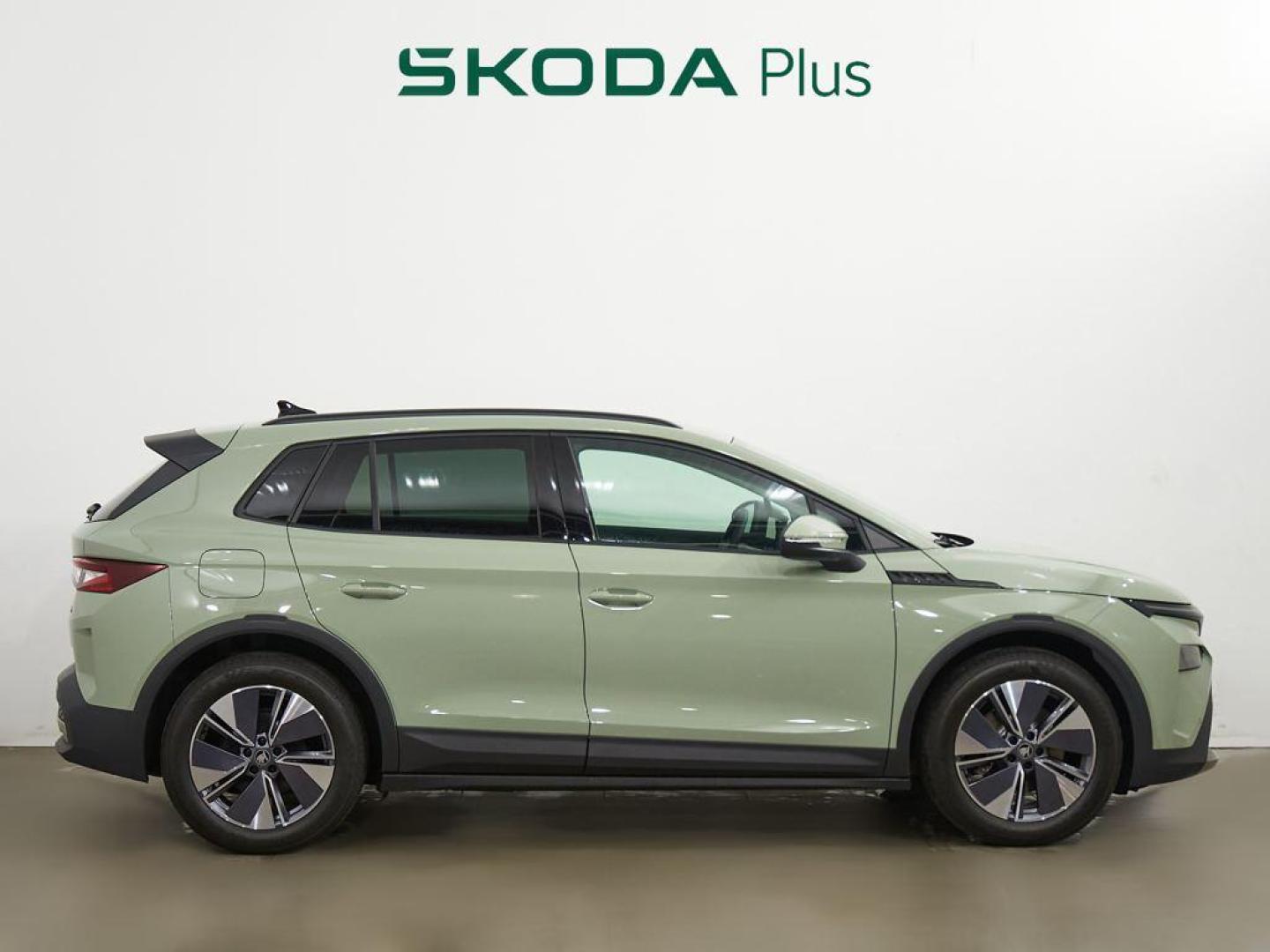 Skoda Elroq 60 63 kWh 150 kW (204 CV)