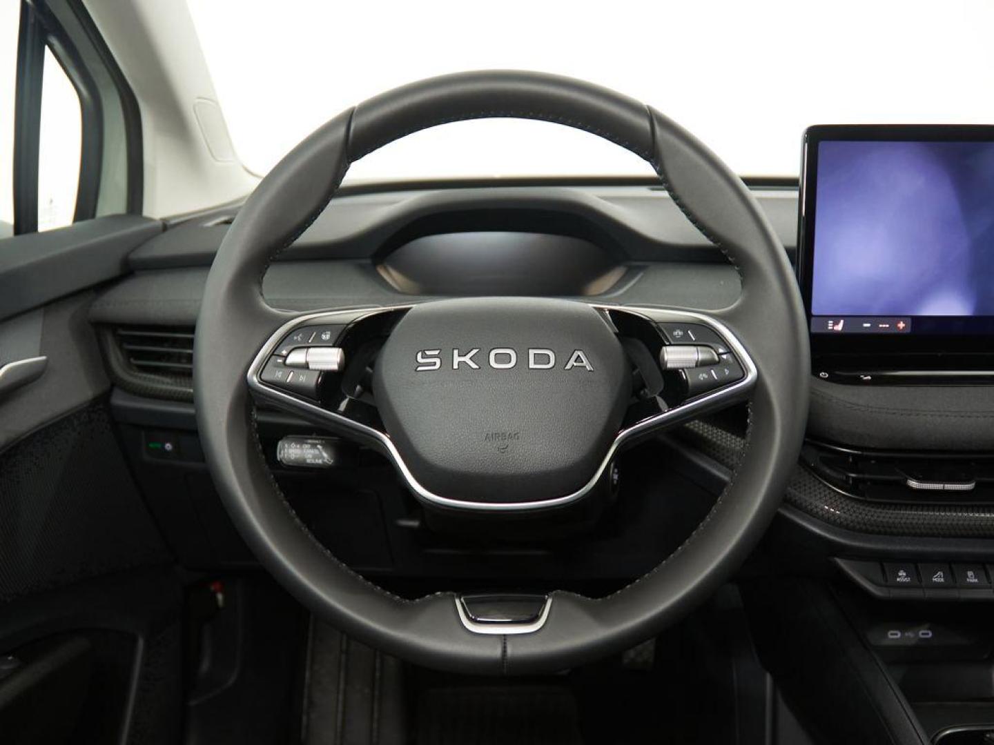 Skoda Elroq 60 63 kWh 150 kW (204 CV)