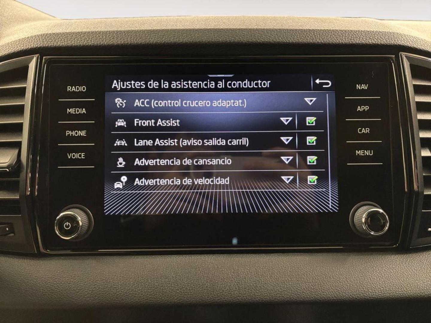 Skoda Karoq 1.5 TSI ACT Selection DSG 110 kW (150 CV)