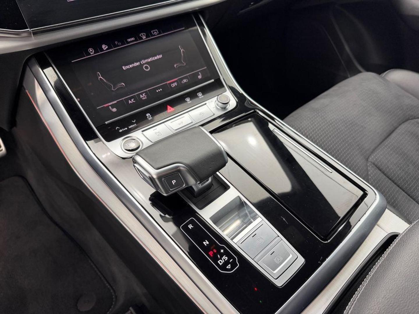 Audi Q8 Black line 50 TDI quattro 210 kW (286 CV) tiptronic