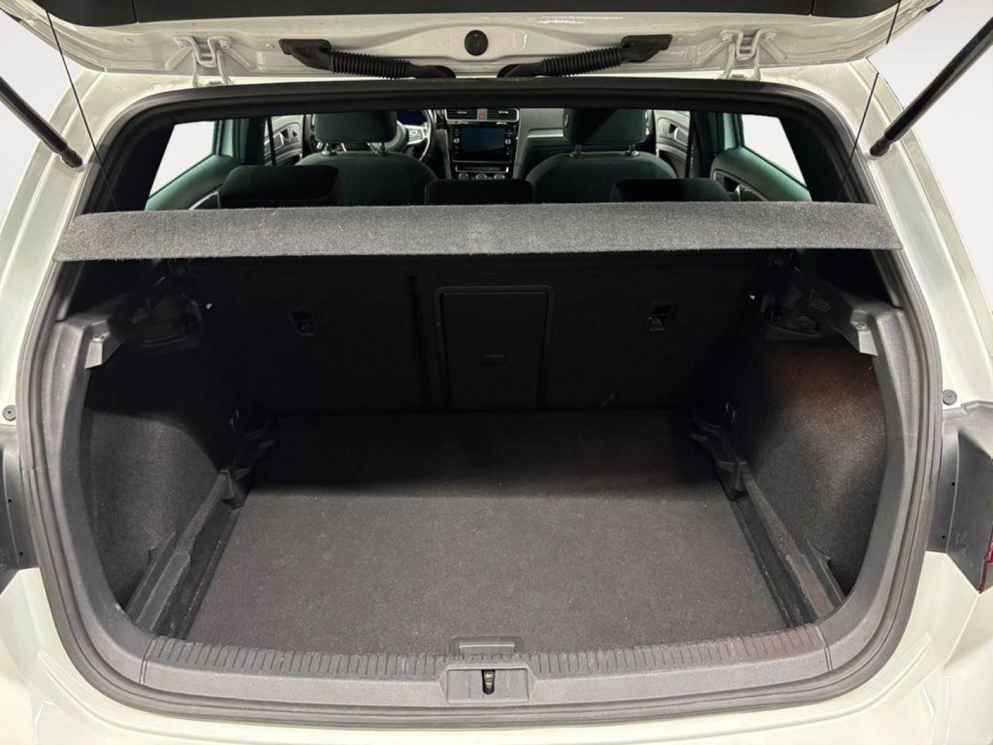 Volkswagen Golf Sport R-Line 1.5 TSI 110kW (150CV) DSG