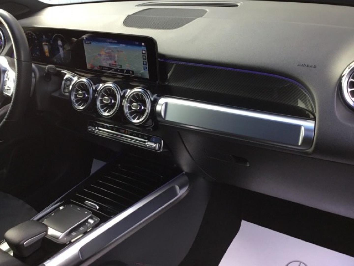 Mercedes Benz GLB 220 d 4Matic AMG Line (EURO 6d)