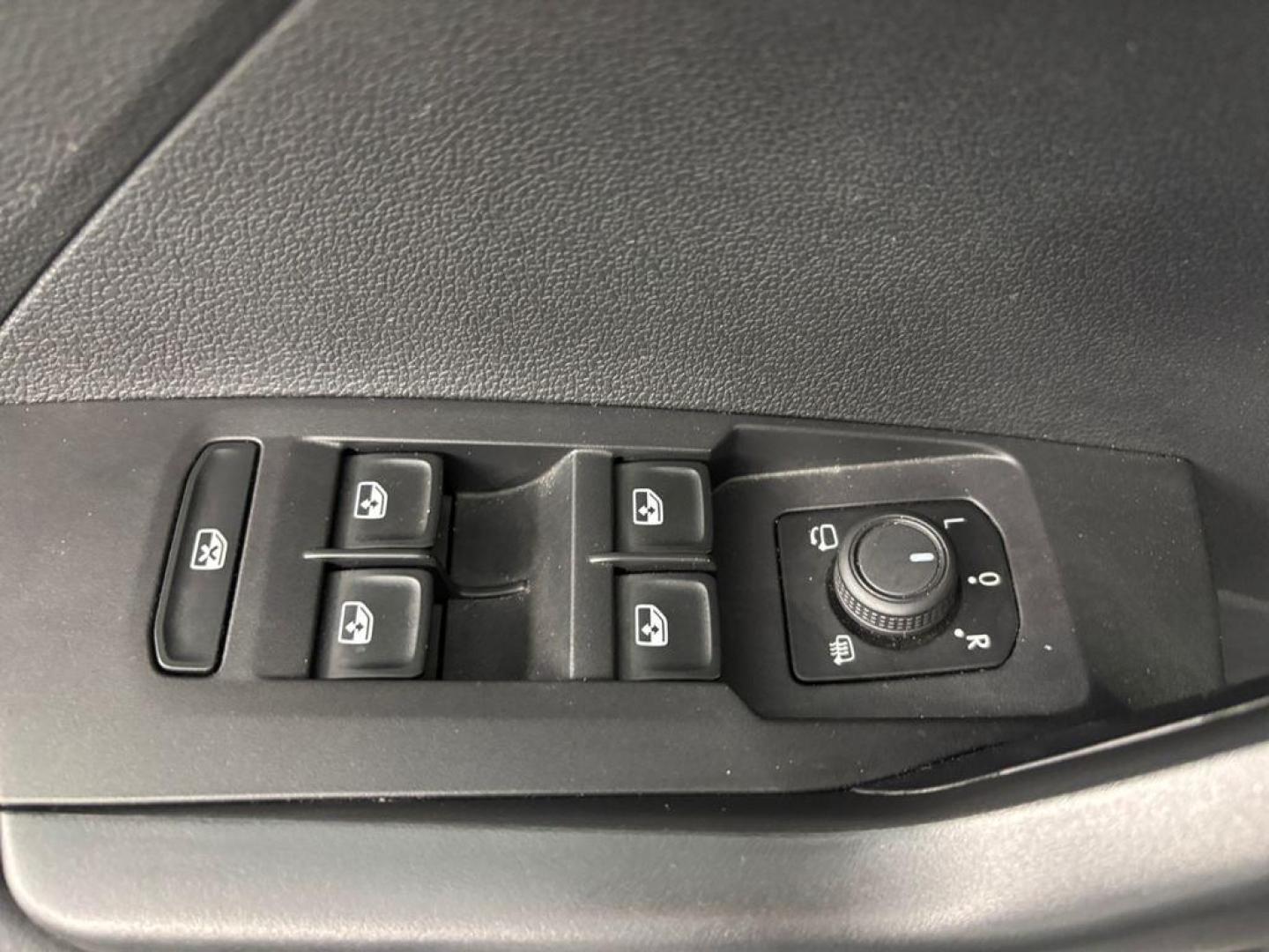 Volkswagen T-Cross Life 1.0 TSI 85 kW (116 CV) DSG