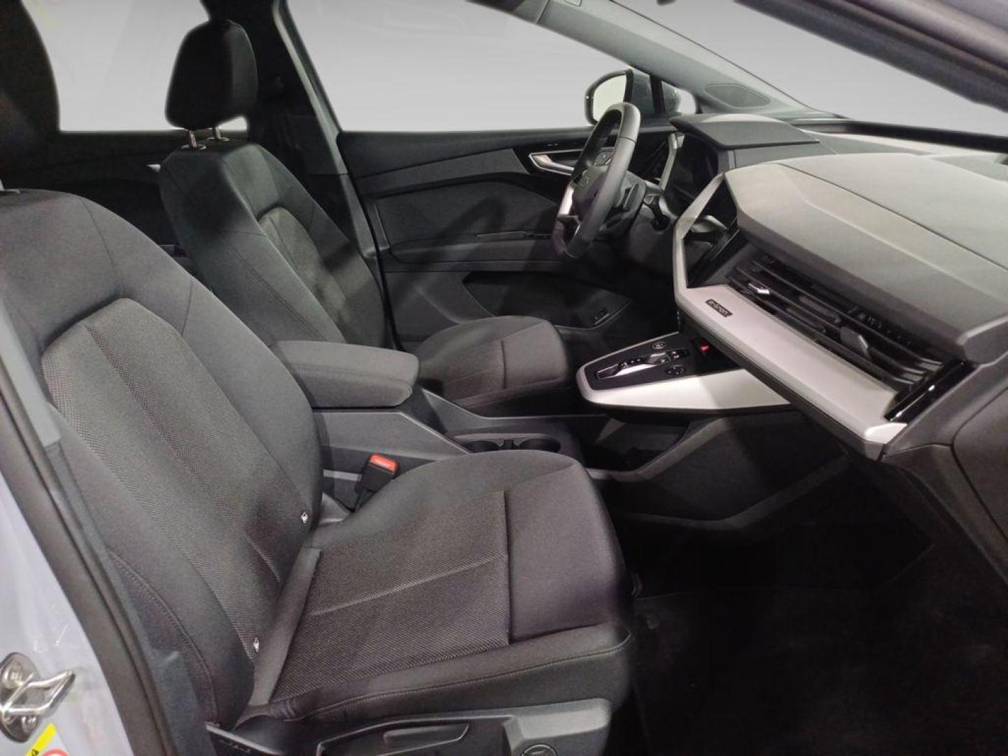 Audi Q4 e-tron Genuine edition 45 e-tron 82kWh 210 kW (286 CV)