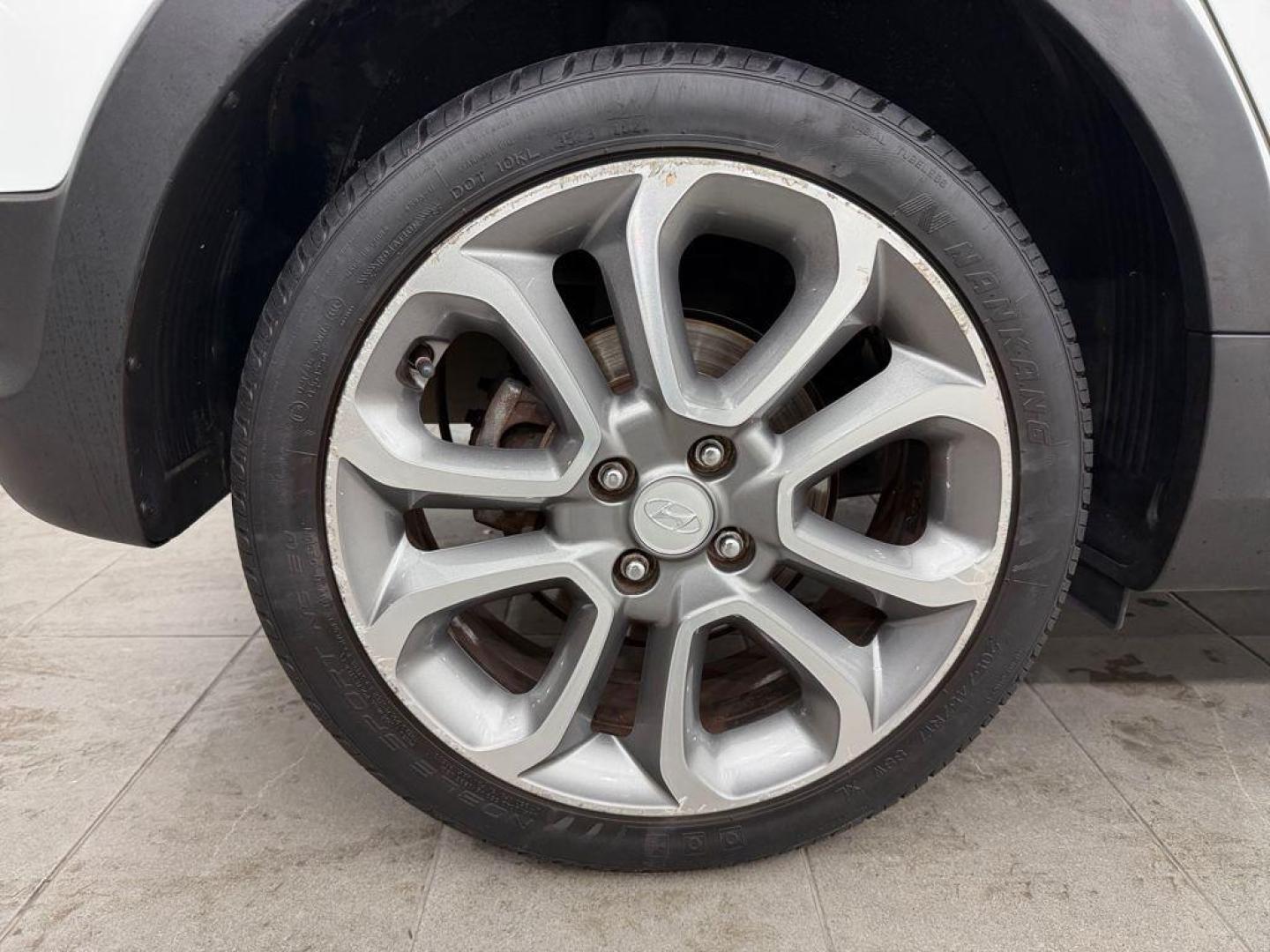 Hyundai i20 1.4 CRDI Essence 66 kW (90 CV)