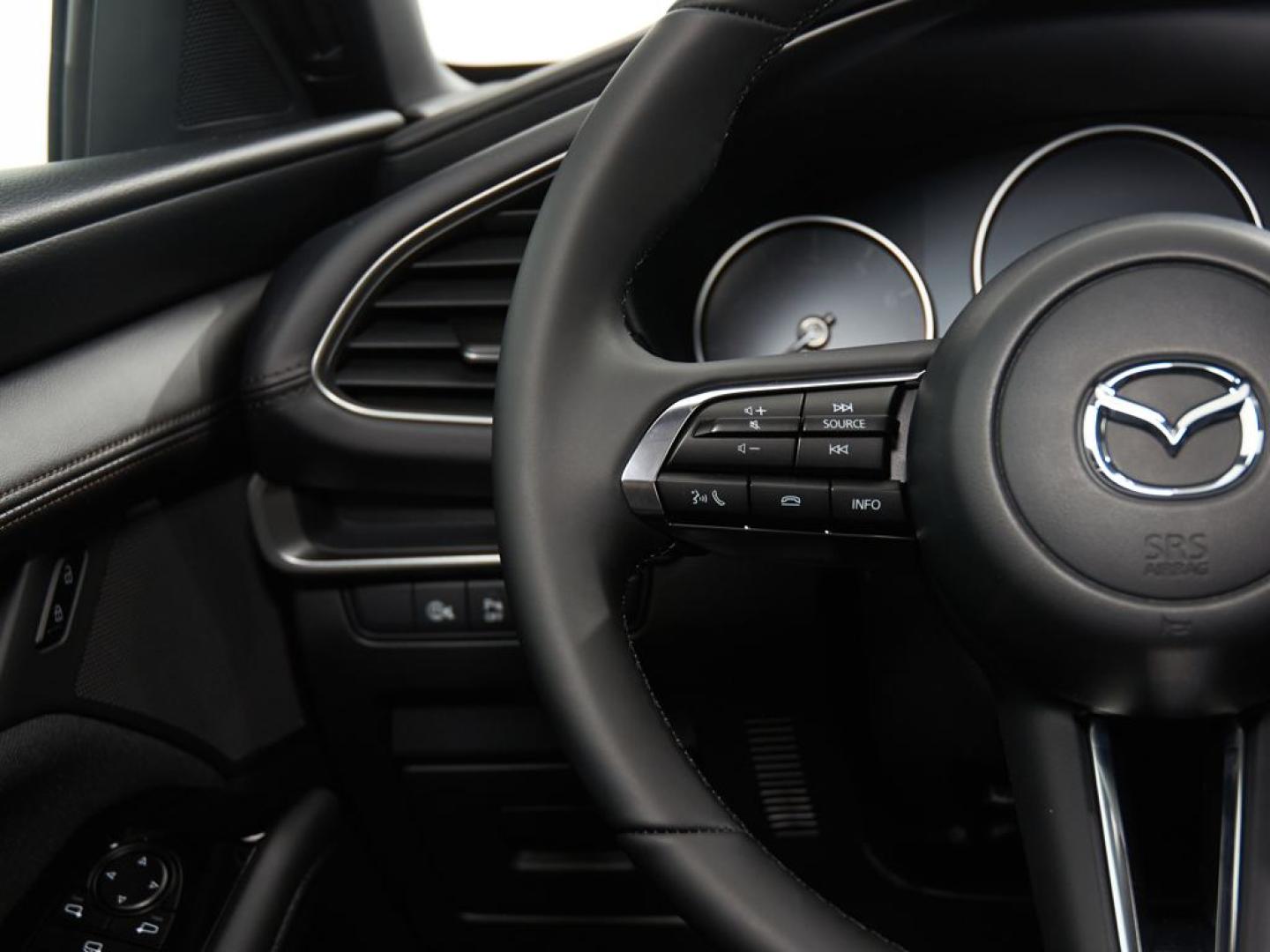 Mazda 3 2.5 e-Skyactiv-G Prime-line Aut. 103kW